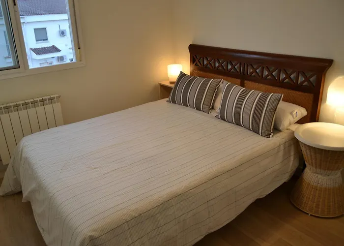 Tíbula Teatro Parking Apartamento